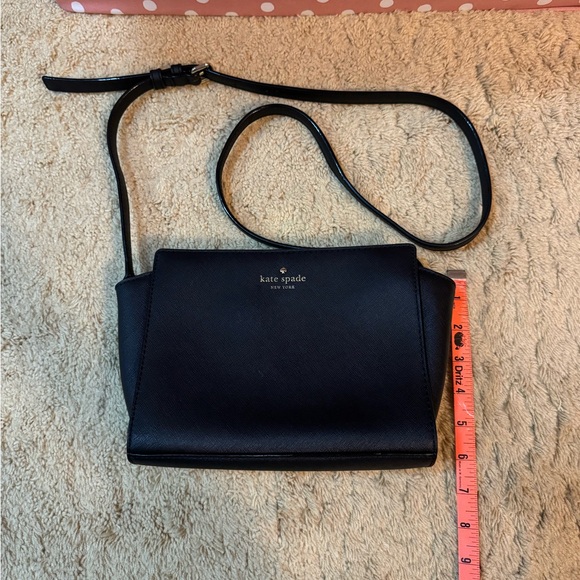 Kate Spade Crossbody - Picture 5 of 9
